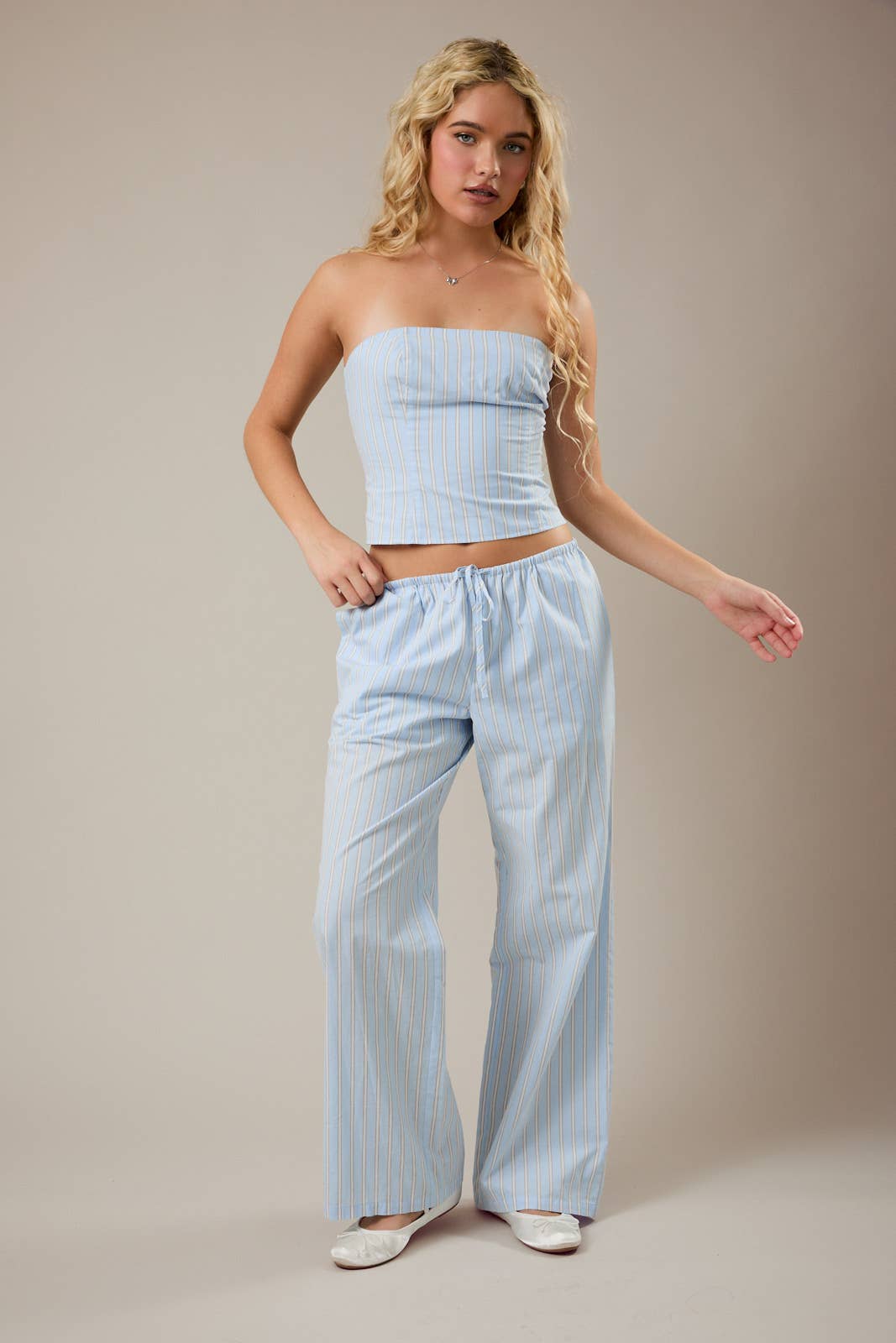 Low-Rise Wide Leg Blue Stripe Pants