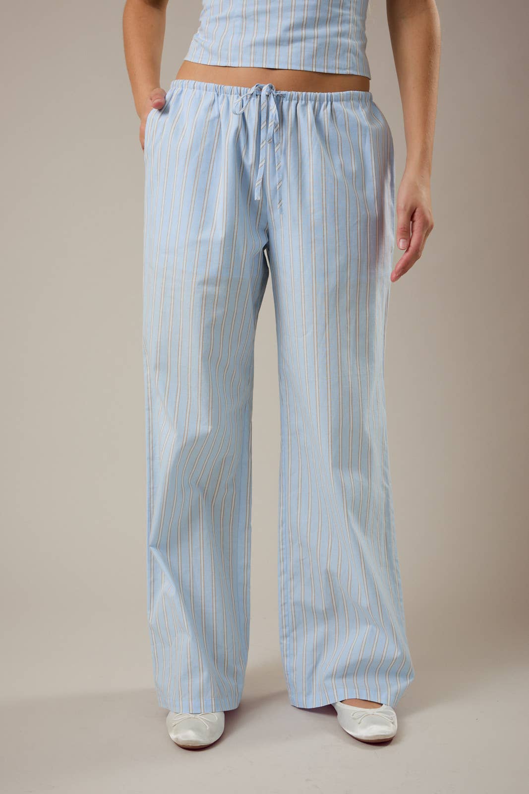 Low-Rise Wide Leg Blue Stripe Pants