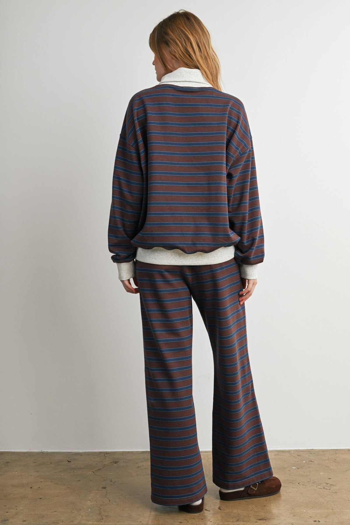 Brown Striped Turtleneck Sweatshirt