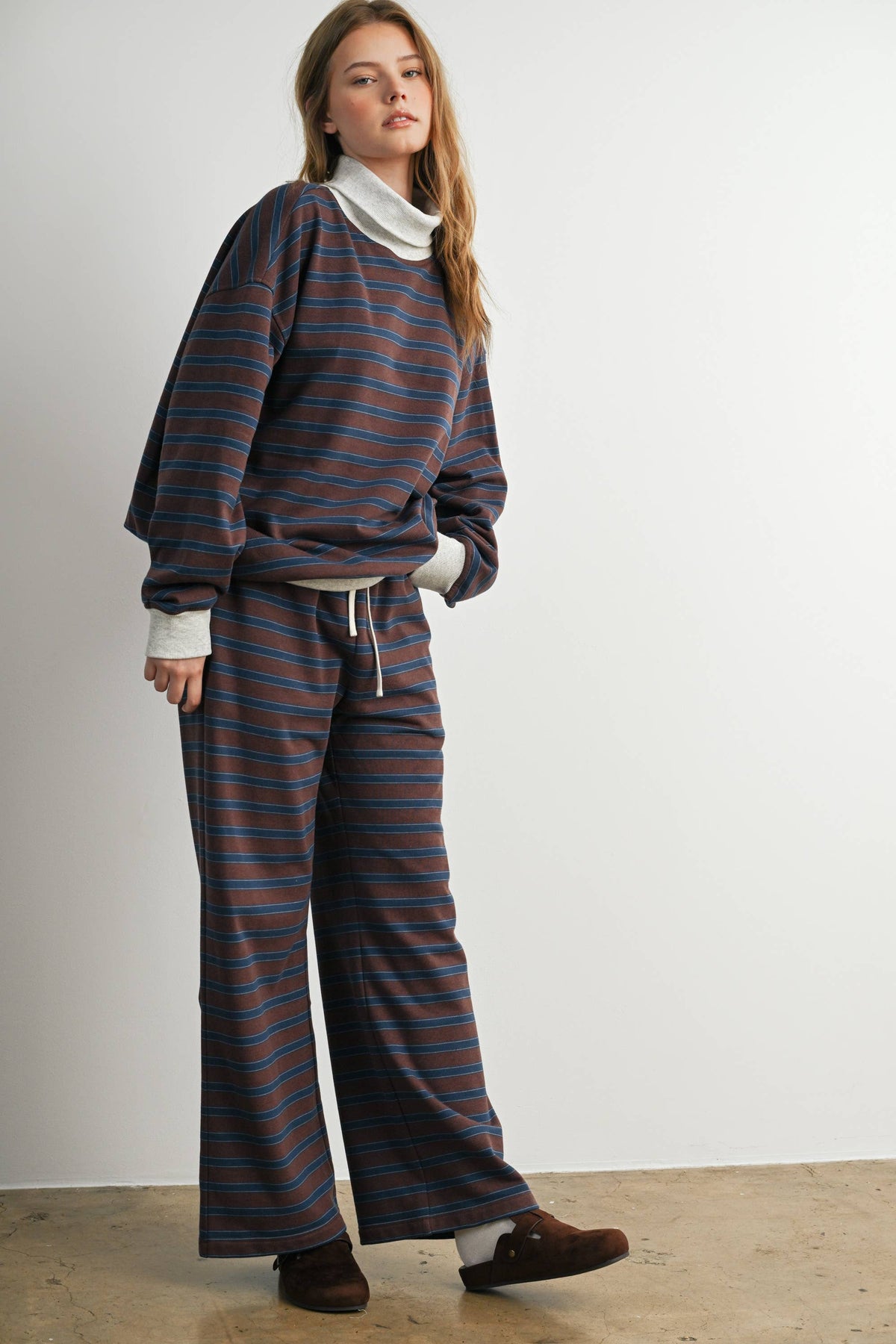 Brown Striped Turtleneck Sweatshirt